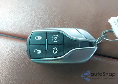 2015 Maserati Quattroporte S Q4 from USA, damaged, VIN ZAM56RRA3F1151837